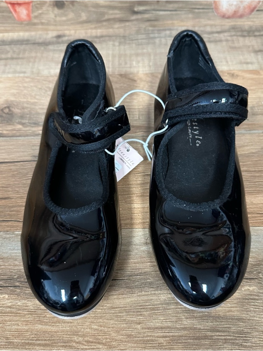 Danskin girls tap dance shoes size 1 black
